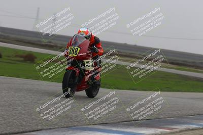 media/Nov-30-2025-TrackDaz (Sun) [[d8b22663df]]/A Group/Session 4 (Wheelie Bump)/